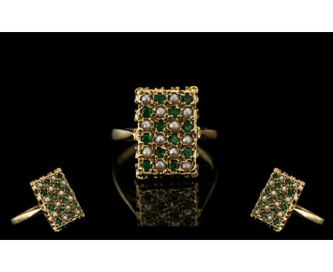 Ladies - Attractive 9ct Gold Pearl and Emerald Set Ring, Excellent Design and Setting. Hallmark London 1979 - Marked to Inter