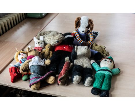 Collection of Teddy Bears. ( 11 ) In Total. Some Vintage. Various Teddies - Please See Photo. Unmarked.