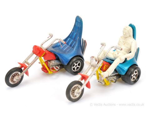 Matchbox Speed Kings 2 x K47 Easy Rider Chopper Motorcycle (1) metallic blue seat (darker shade than usual metallic Kingfishe