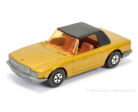 Matchbox Superfast 6b Mercedes 350SL factory Pre-production colour trial - metallic gold body with black plastic roof, light 