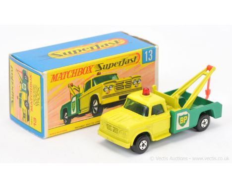 Matchbox Superfast 13a Dodge BP Wreck Truck - unusual light red plastic hook, small diameter 5-spoke wide wheels with black a