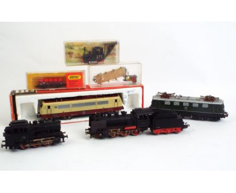 Jouef locomotive, 184 003-5 in original box and a Marklin electric locomotive E41024 and two Marklin steam engines, one with 