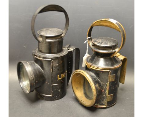 Railwayania - A LMS railway guards lamp, serial number 56333; another similar 