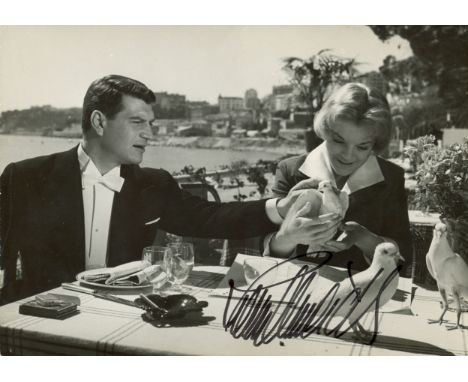 SCHNEIDER ROMY: (1938-1982) Austrian-German Actress. A fine vintage signed 7 x 5 photograph of Schneider, the unusual single 