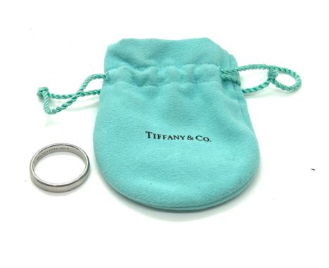 Gents silver Tiffany and co wedding band, with dust bag ring size Z/ Z+ 