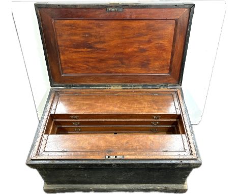 Antique Georgian wooden carpenters tool chest. interior fitted with drawers, complete with a large quantity of tools, fitted 