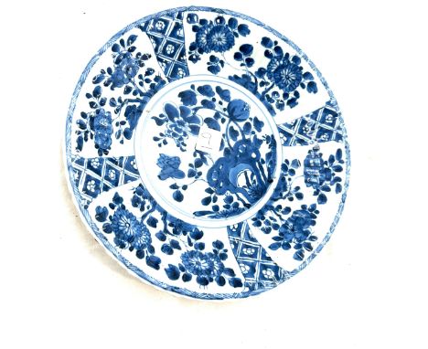 Antique large chinese porcelain dish with Kangxi marks 10 inches diameter 