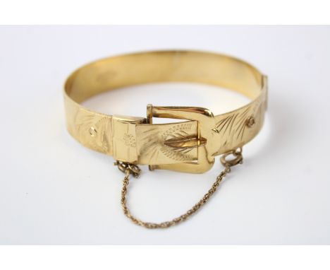 Vintage excalibur rolled gold buckle motif bangle w/ folite engraving 