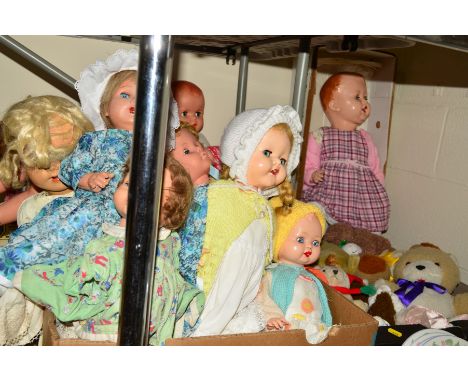 A COLLECTION OF ASSORTED DOLLS AND SOFT TOYS, dolls mainly 1950's and later, assorted plastic, vinyl and composition dolls, R