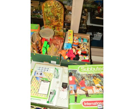 A BOXED SUBBUTEO INTERNATIONAL EDITION SET, not complete but comes with unboxed teams, c.late 1970's, box damaged, with a qua