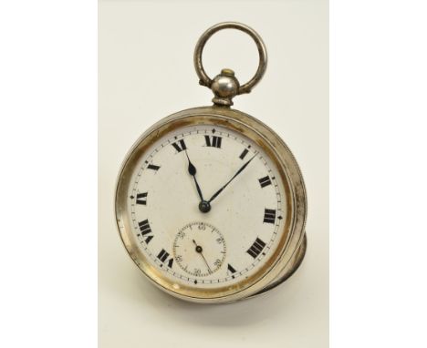 AN EARLY 20TH CENTURY SILVER OPEN FACE POCKET WATCH, the white face with black Roman numerals and subsidiary seconds dial, wi