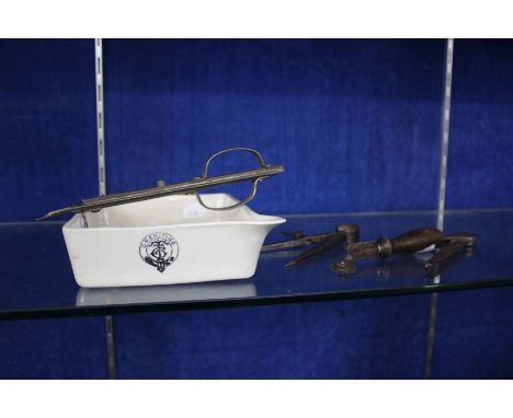 A Granitine photographic ceramic developing tray (20cm x 17cm) and four vintage tools, leather work and rug making related