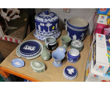 Wedgwood items - planter etc