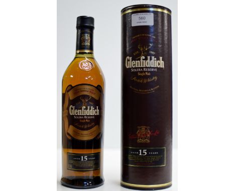 THE GLENFIDDICH AGED 15 YEARS SOLERA RESERVE SINGLE MALT SCOTCH WHISKY WITH PRESENTATION TIN - 70CL, 40% VOL     