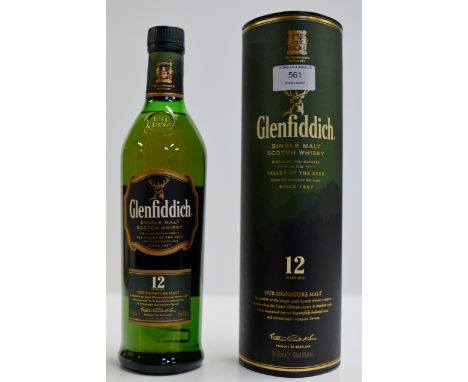 THE GLENFIDDICH AGED 12 YEARS VALLEY OF THE DEER SINGLE MALT SCOTCH WHISKY WITH PRESENTATION TIN - 70CL, 40% VOL     