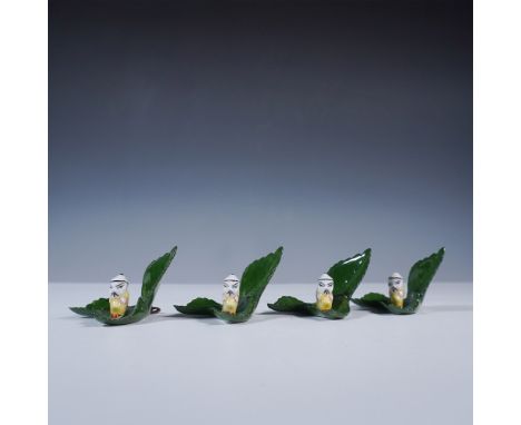 Whimsical set of four Herend Hungary porcelain place card holders, each featuring a miniature hand-painted Asian gentleman ne