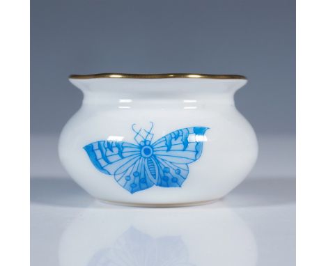 Handpainted Herend Hungary cachepot featuring a delicate blue butterfly motif with gold trim. Marked on the base with the Her