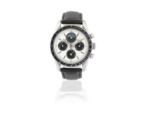 Universal Geneve. A stainless steel manual wind triple calendar chronograph wristwatch with moon phaseModel: Tri-Compax 'Clap