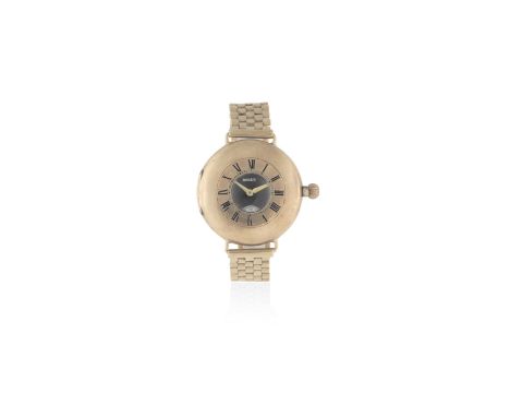 Rolex. A 9K gold manual wind half hunter bracelet watchDate: Birmingham Hallmark for 1921Movement: 15-jewel manual windDial: 