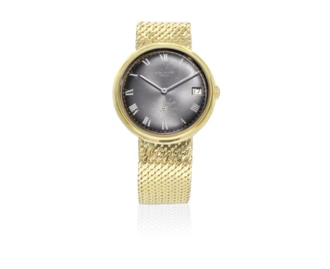 Patek Philippe. An 18K gold automatic calendar bracelet watch retailed by Arte SuizoModel: CalatravaReference: 3445Date: Circ
