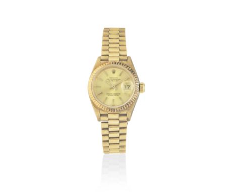 Rolex. A lady's 18K gold automatic calendar bracelet watchModel: DatejustReference: 69178Date: Purchased 23rd January 1986Mov