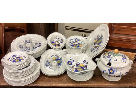 A large Spode Blue Bird dinner service. Est. £50 - £80.