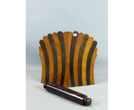 A LARGE 19TH CENTURY MAHOGANY ROLLER TOGETHER WITH A BI-FOLD SPECIMEN  WOOD SCREEN