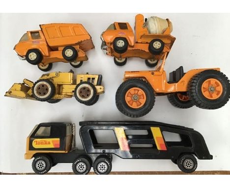 Tonka Toys including crane, bulldozer, transporter etc. Along with radio control racing car and Poodle Pelham Puppet.