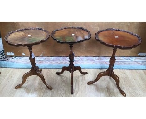 A collection of assorted furniture, comprising an Edwardian mahogany Sutherland table, a late Victorian rush seated bobbin tu