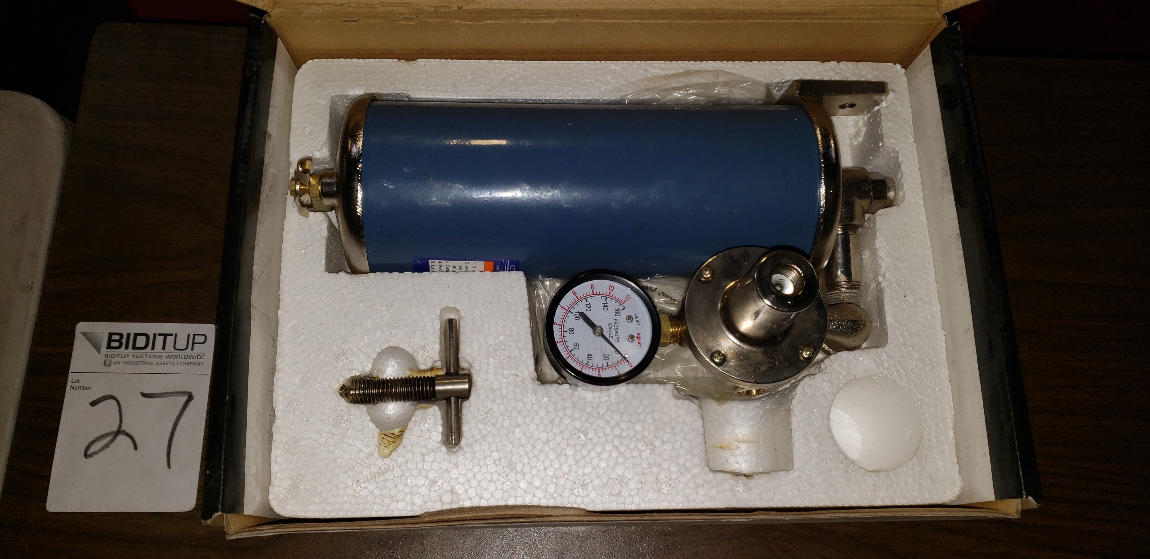 Central Pneumatic, Mdl 98904 Industrial Air Filter Regulator Unit