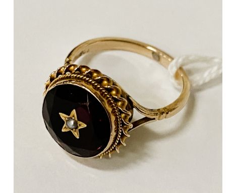 9CT GOLD GARNET &amp; SEED PEARL RING - SIZE M - 3.8 GRAMS APPROX