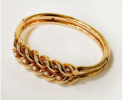 GOLD &amp; PEARL BANGLE - APPROX 22.6 GRAMS