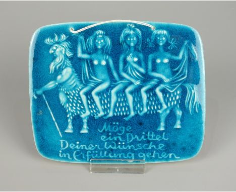 Reliefbild "Möge ein Drittel...in Erfüllung gehen", 1970er Jahre, Keramik, Reliefdarstellung eines Centauren mit Krücke, auf 