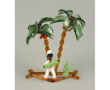 Akkordeonspieler unter Palmen, Lauscha, Thüringen, vor der Lampe geblasen, plastische Ausführung, H*B*T ca.12*9,5*5,5cmAccord
