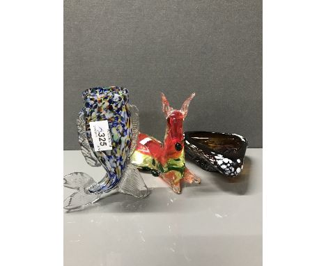 MURANO FAWN RESTING AND 2 PIECES CZECH ART GLASS