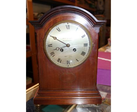 Japy Freres bracket clock with pendulum 80522, retailer Kent & Son, Manchester, A/F glass cracked