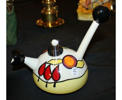Lorna Bailey Ellgreave House K~9 shaped teapot, H ~ 18cm