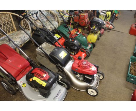 A Honda Izy self-propelled rotary lawn mower with Honda Easy Start GCV160 engine 