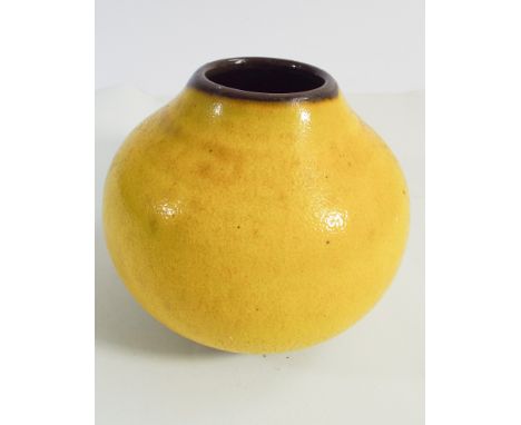 A Guy Sydenham Poole Pottery studio vase with grapefruit yellow glaze height 13cms     Please see photo - there is a tiny tin