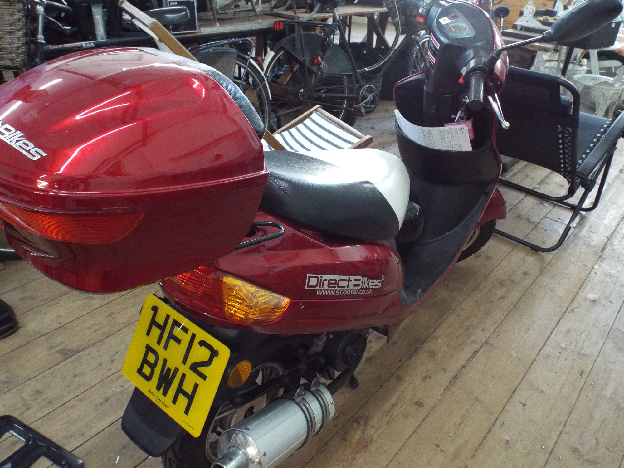 Direct Bikes DB50QT/11 49cc petrol engine moped bicycle in red