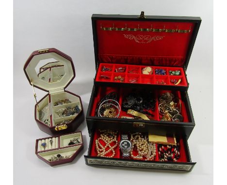 Collection of vintage costume jewellery to include two pairs of silver green amber drop earrings, an Accurist chronograph wri