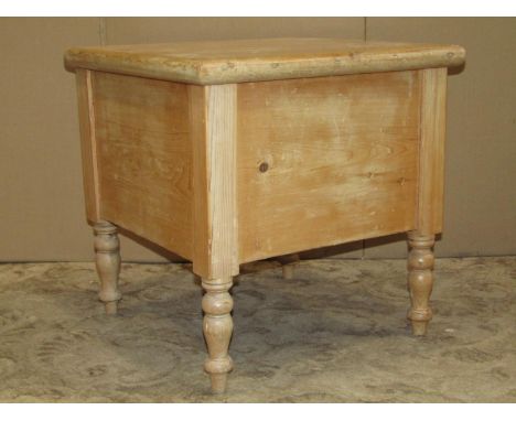 Victorian stripped pine box commode with hinged lid and turned supports 