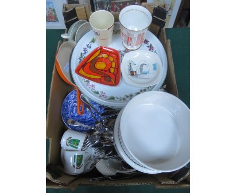 SUNDRY LOT OF CERAMICS INCLUDING POOLE, MIDWINTER, COALPORT, COPELAND SPODE, ETC, AND ALSO FLATWARE AND TWO LE CREUSET ITEMS 