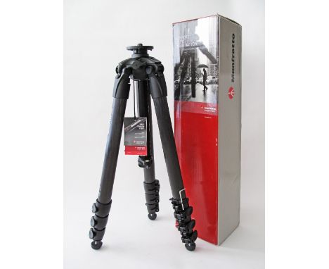 Manfrotto MT057C4-G 057 Carbon Fiber Tripod Legs With Geared Column, Black. The box H74cm.