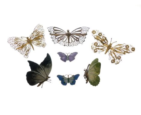 Small collection of butterfly brooches, comprising four enamel, two gilt metal filigree and a white metal filigree examples, 
