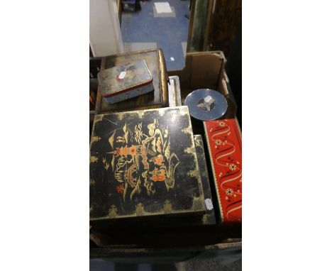 A Box of Vintage Tins 
