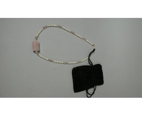 A Pearl Necklace 