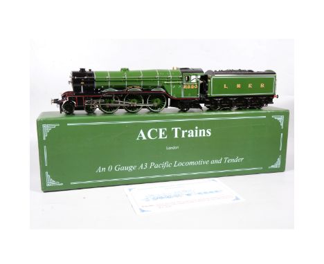 ACE Trains, O gauge electric locomotive with tender, LNER 4-6-2, A3 Pacific 'Blink Bonny', 2550, green, boxed with booklets.