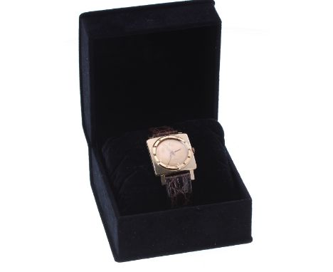 Universal Genéve 18ct rose gold automatic square cased gentleman's wristwatch, ref. 10359, circa 1960s, case serial no. 2O643