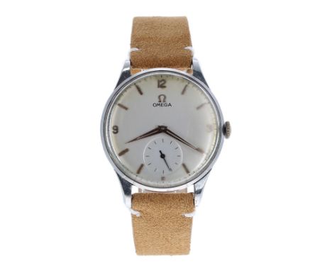 Omega stainless steel gentleman's wristwatch, ref. 2890-1, circa 1956/57, serial no. 15629xxx, signed silvered dial with Arab